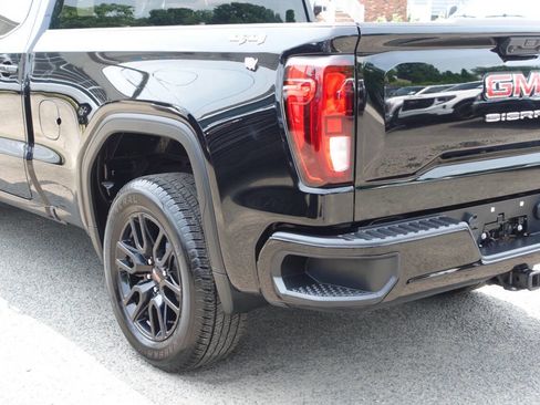 Used 2023 GMC Sierra 1500 Elevation image 9