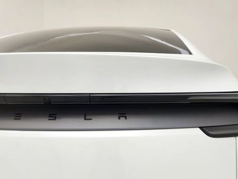 Used 2026 Tesla Model Y AWD image 27