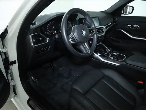 Used 2020 BMW 330i xDrive Sedan w/ Premium Package AWD/4WD image 20