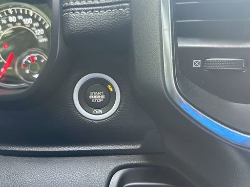 Used 2023 RAM 1500 Laramie image 29