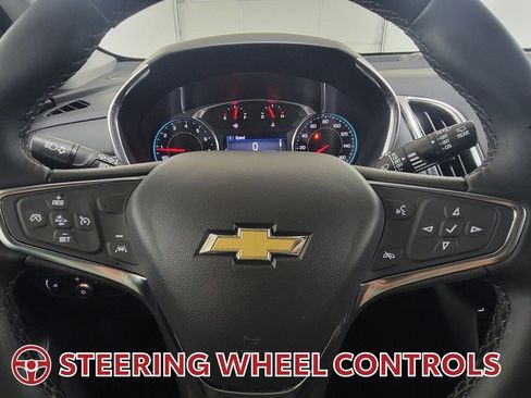 Used 2024 Chevrolet Equinox LT w/ LPO, Floor Liner Package FWD image 18