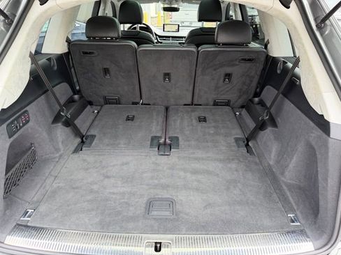 Used 2017 Audi Q7 3.0T Prestige image 43