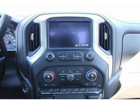 Used 2019 Chevrolet Silverado 1500 RST AWD/4WD image 27