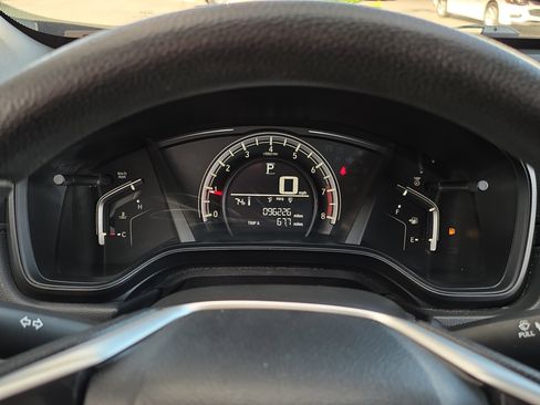 Used 2019 Honda CR-V LX image 16