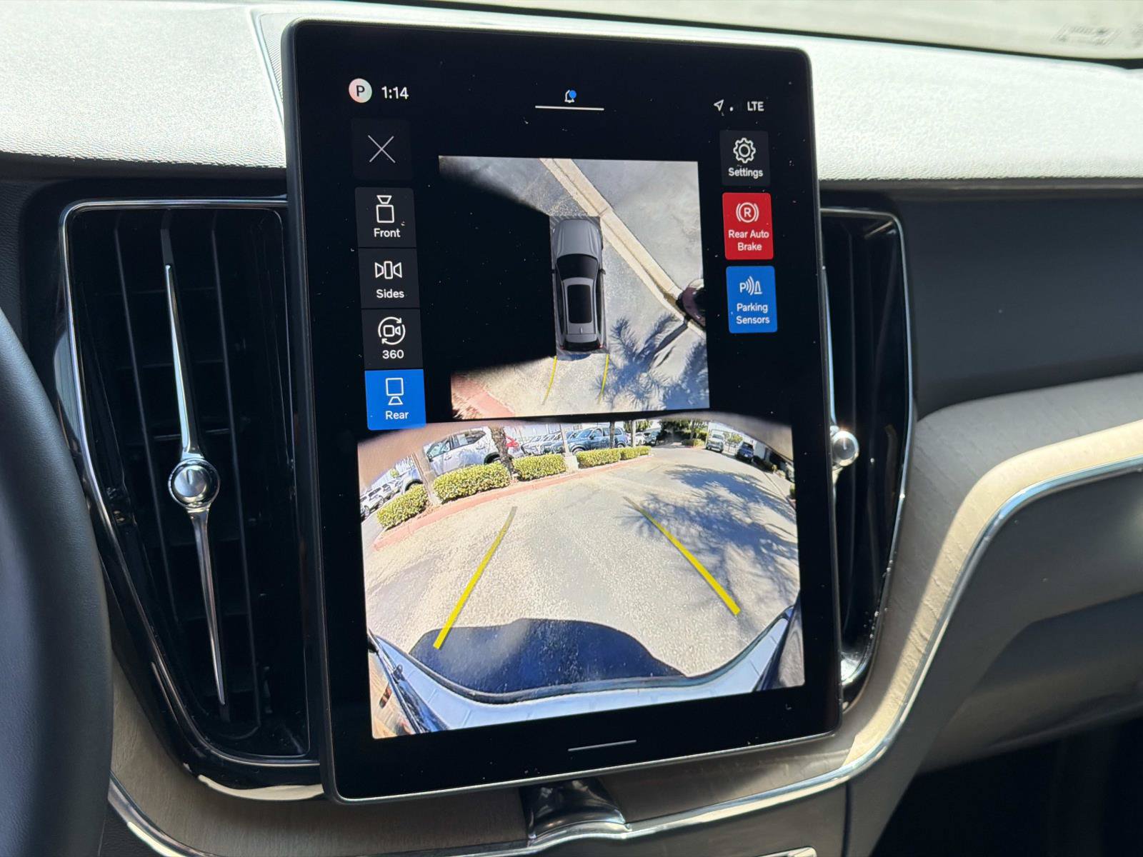 Certified 2026 Volvo XC60 B5 Plus AWD/4WD image 13