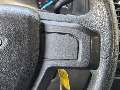Used 2019 Ford F250 XL RWD image 28
