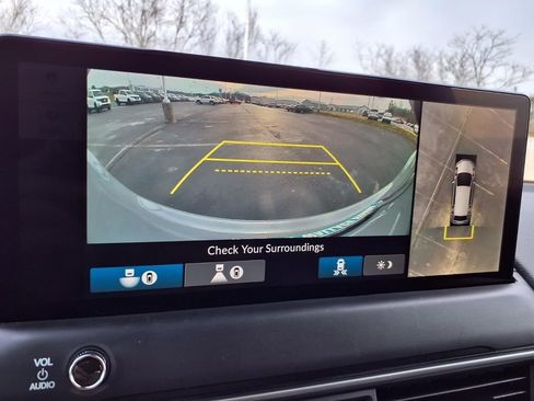 New 2026 Honda Pilot Touring image 19