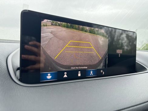 Used 2024 Acura MDX SH-AWD image 18