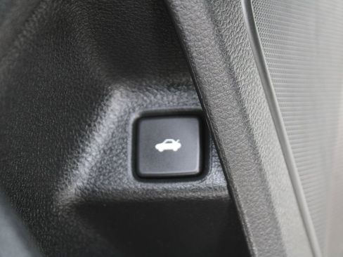 Used 2018 Honda Civic EX image 21