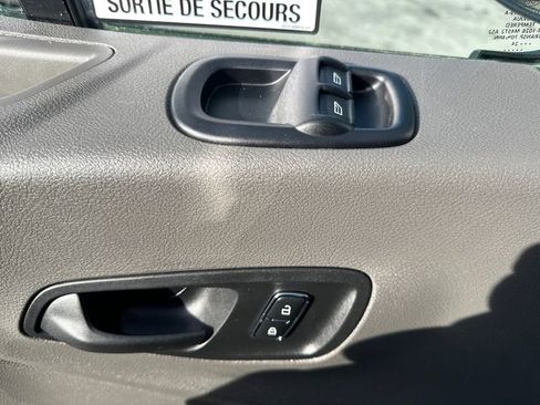 Used 2024 Ford Transit 350 XL image 17