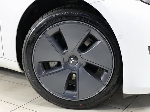 Used 2022 Tesla Model 3 Long Range image 14