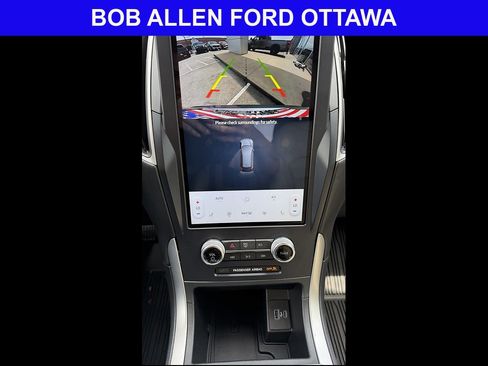 Used 2023 Ford Edge SEL w/ Convenience Package AWD/4WD image 12