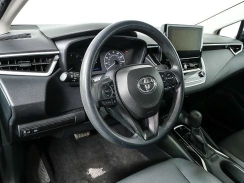 Used 2024 Toyota Corolla LE image 4