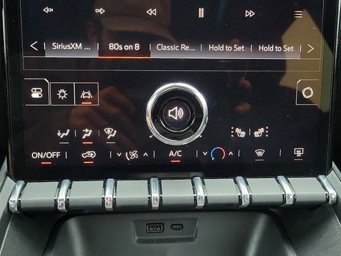 Used 2025 GMC Terrain Elevation AWD/4WD image 15
