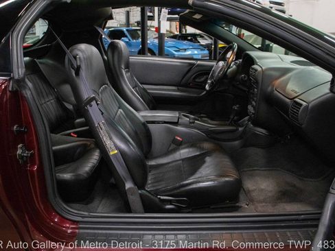 Used 2001 Chevrolet Camaro Z28 w/ Preferred Equipment Group 2 image 36