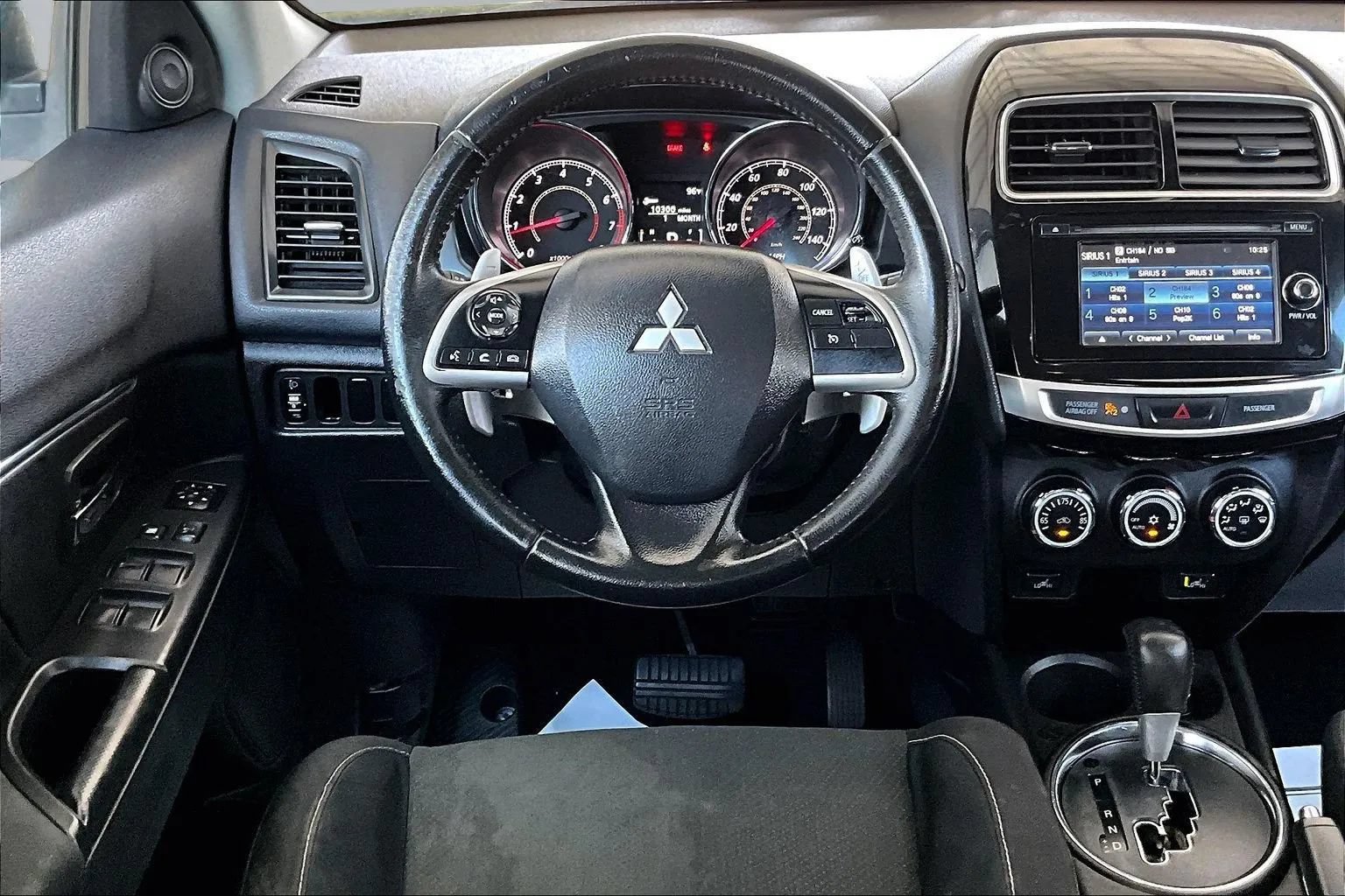 Used 2015 Mitsubishi Outlander Sport SE FWD image 8