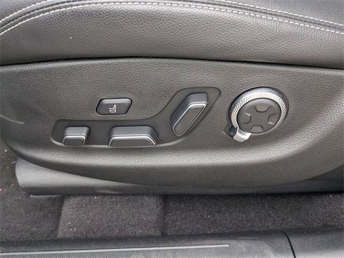 Used 2025 Genesis Electrified GV70 Advanced image 20