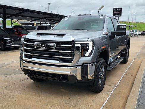 New 2026 GMC Sierra 2500 SLT w/ Max Trailering Package AWD/4WD image 7