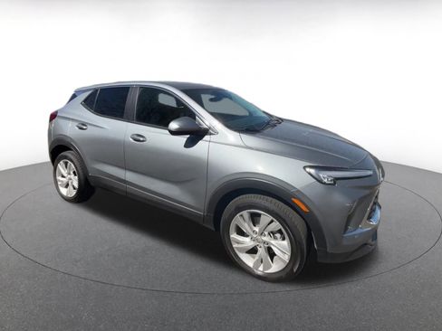 Used 2025 Buick Encore GX Preferred image 2