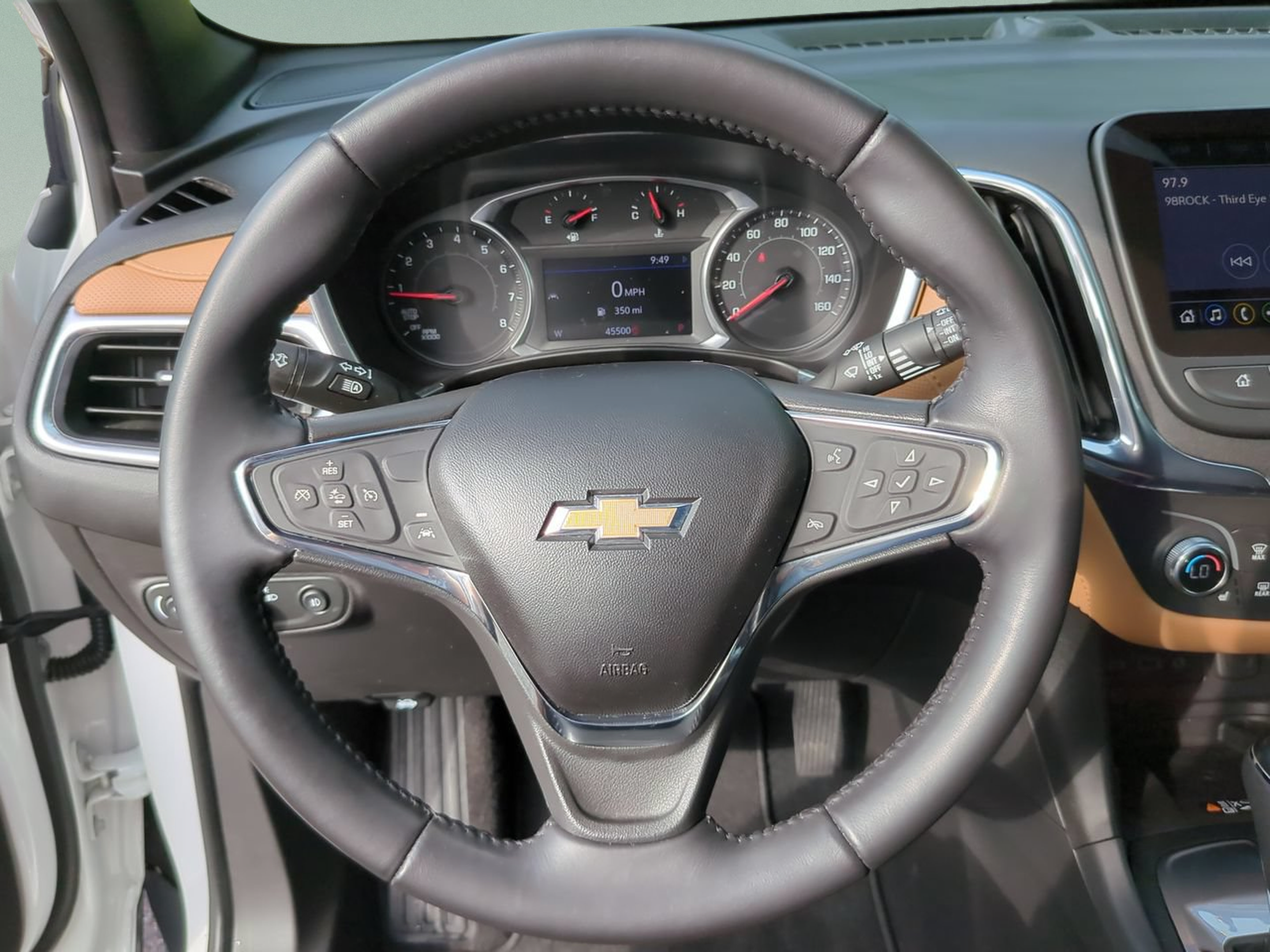 Used 2020 Chevrolet Equinox Premier FWD image 11