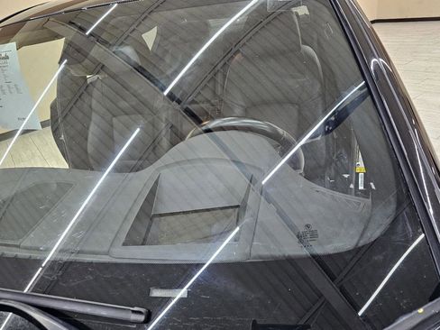 Used 2015 BMW 740Li image 44