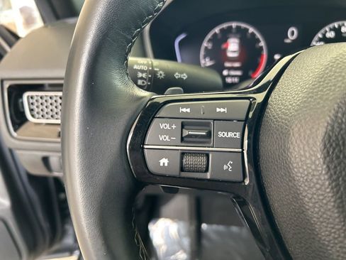 Used 2025 Honda Civic Sport image 42