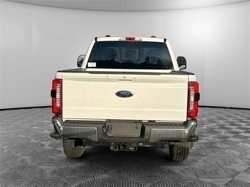 New 2026 Ford F250 XLT w/ XLT Premium Package image 4