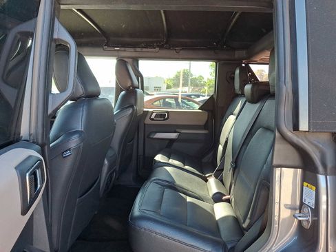 Used 2023 Ford Bronco Wildtrak AWD/4WD image 10