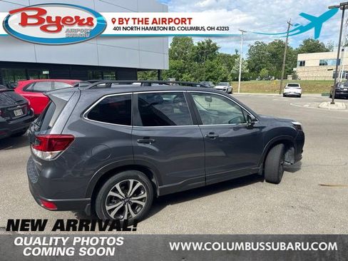 Used 2023 Subaru Forester Limited AWD/4WD image 1