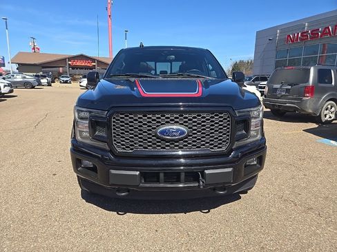 Used 2019 Ford F150 Lariat w/ Equipment Group 502A Luxury image 2