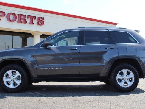 Used 2015 Jeep Grand Cherokee Laredo w/ Quick Order Package 23E image 6