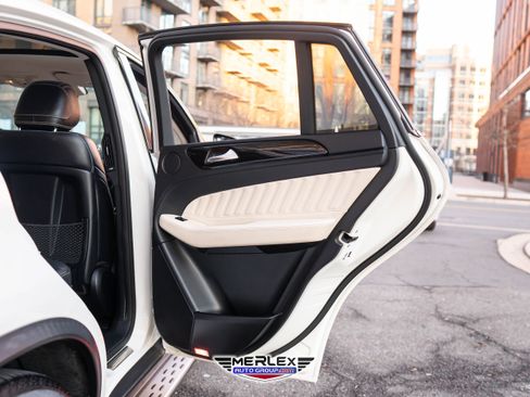 Used 2018 Mercedes-Benz GLE 43 AMG 4MATIC image 48