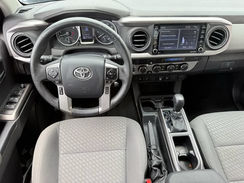 Used 2023 Toyota Tacoma SR5 w/ Technology Package AWD/4WD image 13