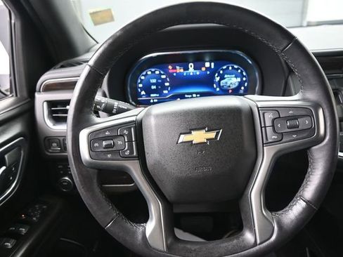 Used 2022 Chevrolet Tahoe LT w/ Luxury Package image 8