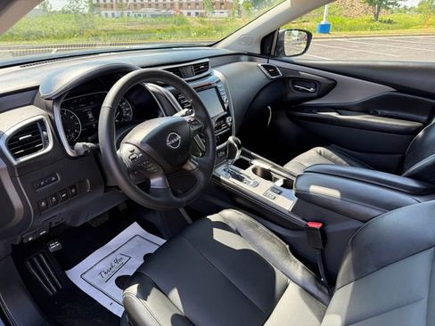 Used 2024 Nissan Murano SL image 15