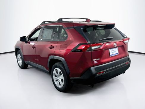 Used 2021 Toyota RAV4 LE FWD image 7
