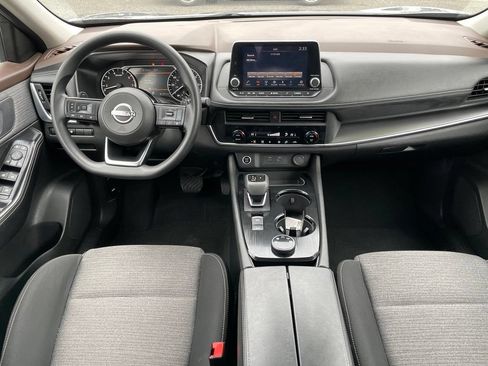 Certified 2023 Nissan Rogue SV AWD/4WD image 11