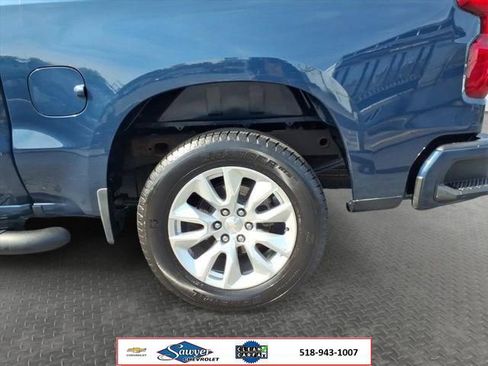 Used 2023 Chevrolet Silverado 1500 Custom w/ LPO, Dark Essentials Package AWD/4WD image 7