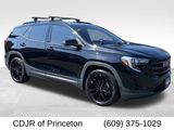 Used 2019 GMC Terrain SLT w/ Preferred Package image 1