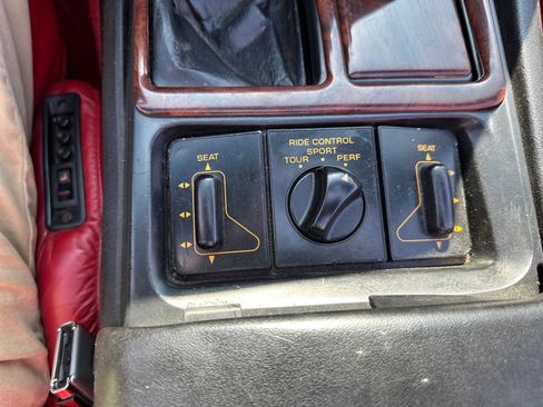 Used 1992 Chevrolet Corvette Convertible RWD image 31