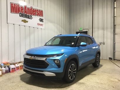New 2025 Chevrolet TrailBlazer LT w/ Convenience Package