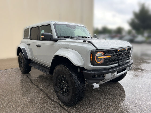 New 2026 Ford Bronco Raptor w/ Interior Carbon Fiber Pack AWD/4WD image 3