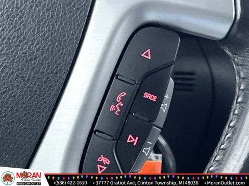 Used 2012 GMC Acadia SLE image 23