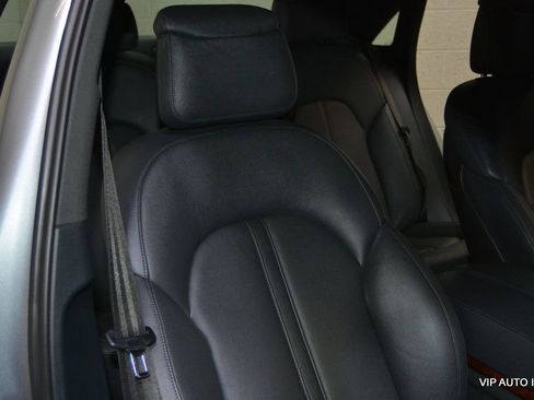 Used 2013 Audi A8 4.0T image 17