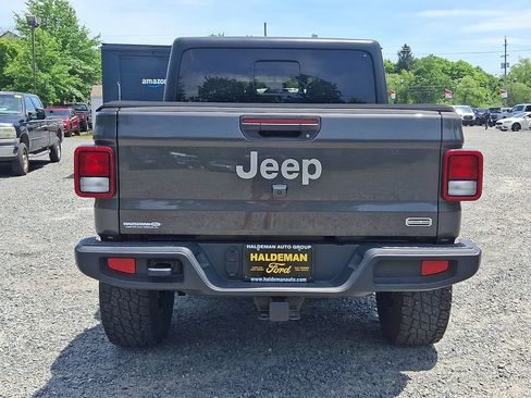 Used 2021 Jeep Gladiator Overland w/ Dual Top Group AWD/4WD image 6