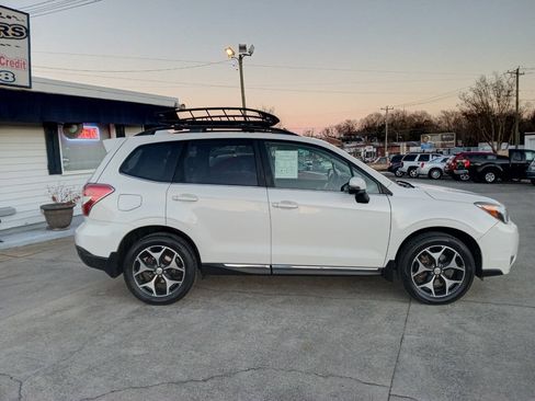 Used 2016 Subaru Forester 2.0XT Touring w/ Eyesight & Navigation System AWD/4WD image 5