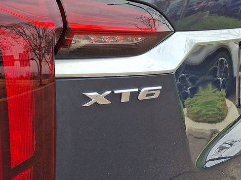 Used 2024 Cadillac XT6 Premium Luxury w/ Technology Package image 33