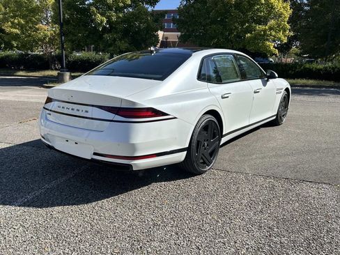 New 2026 Genesis G90 3.5T Prestige image 7