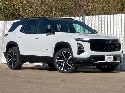 New 2026 Chevrolet Equinox RS w/ Convenience Package III image 2