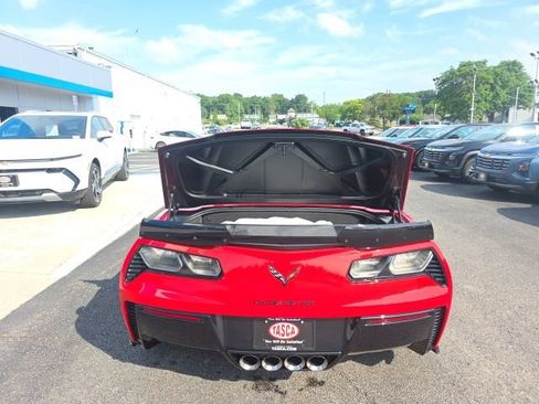 Used 2016 Chevrolet Corvette Z06 w/ 3LZ Preferred Equipment Group RWD image 32